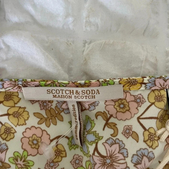 Scotch & Soda floral top - Picture 8 of 13